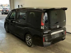 HONDA STEP WAGON 2016 1