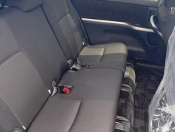 TOYOTA ISIS 2012 5