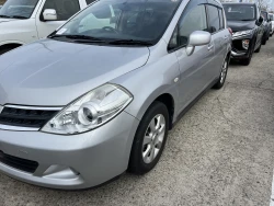 NISSAN TIIDA 2012 42