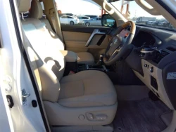 TOYOTA LAND CRUISER PRADO 2023 9