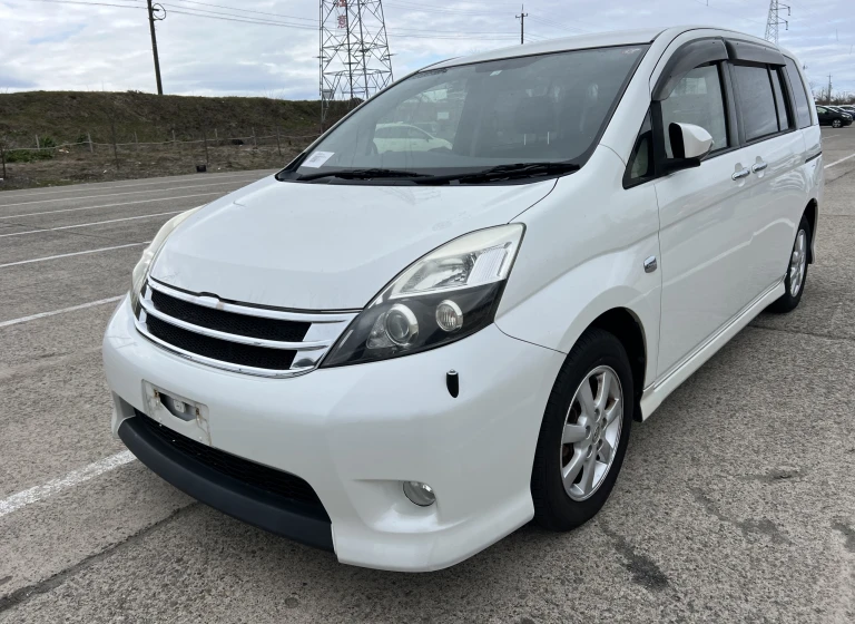 TOYOTA ISIS 2014/2