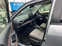 TOYOTA YARIS CROSS 2022 6