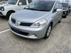 NISSAN TIIDA 2012 76
