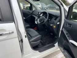 TOYOTA ISIS 2014/2 29
