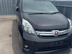 TOYOTA ISIS 2012 0