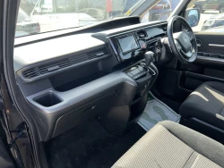 HONDA STEP WAGON 2016 29
