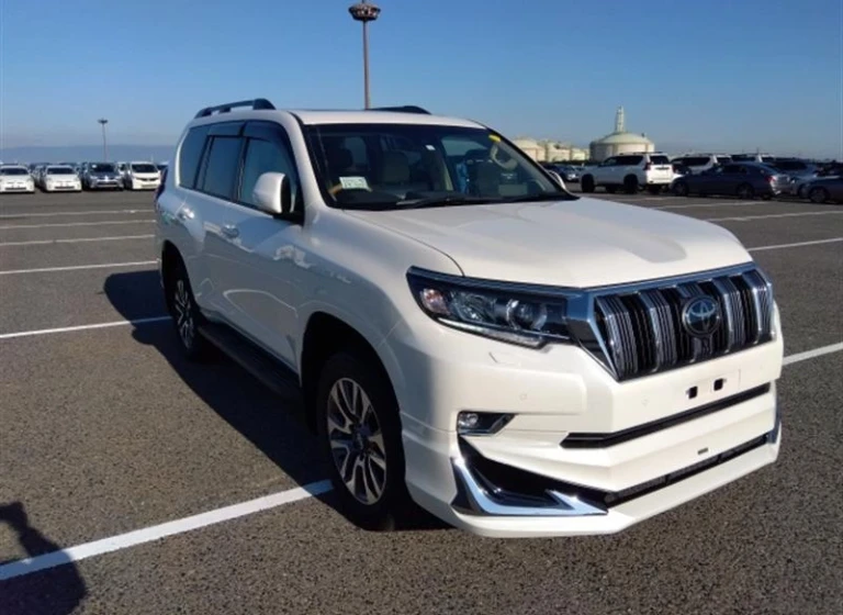 TOYOTA LAND CRUISER PRADO 2023