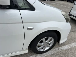 TOYOTA ISIS 2014/2 21
