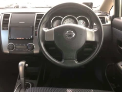 NISSAN TIIDA 2012 5